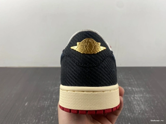 1 Low OG Trophy Retro Away Jordan Room 1210